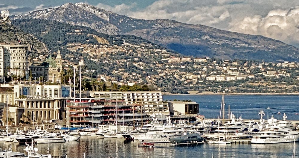 Monte Carlo (19)